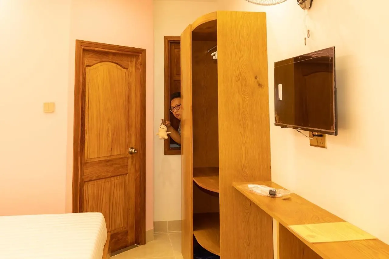 26 Topaz Hotel Вунгтау